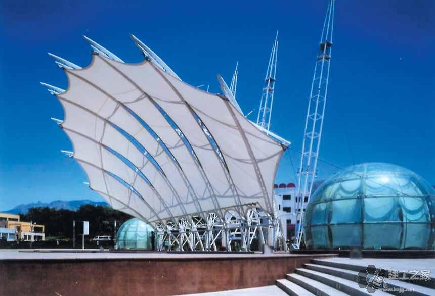 原平车棚膜结构网架